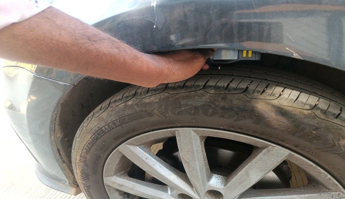 2021 Volkswagen Polo HIGHLINE PLUS 1.0L TSI, Petrol, Manual, 39,230 km, tyre