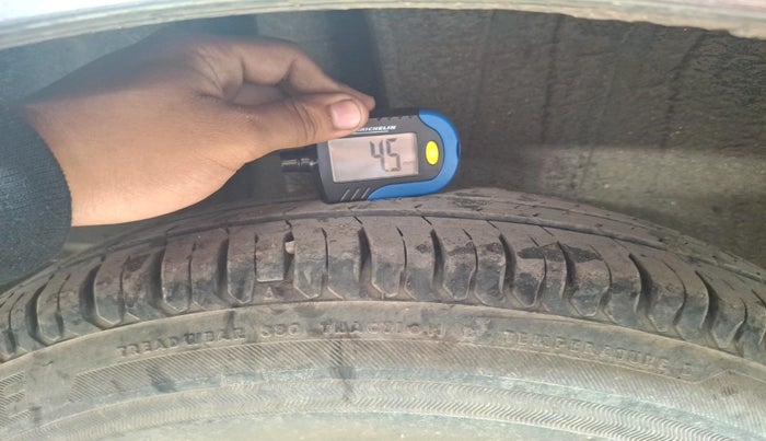 2019 Maruti Dzire VXI, Petrol, Manual, 57,727 km, tyre