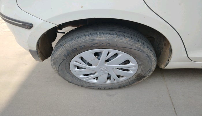 2014 Maruti Swift VXI, Petrol, Manual, 88,949 km, tyre