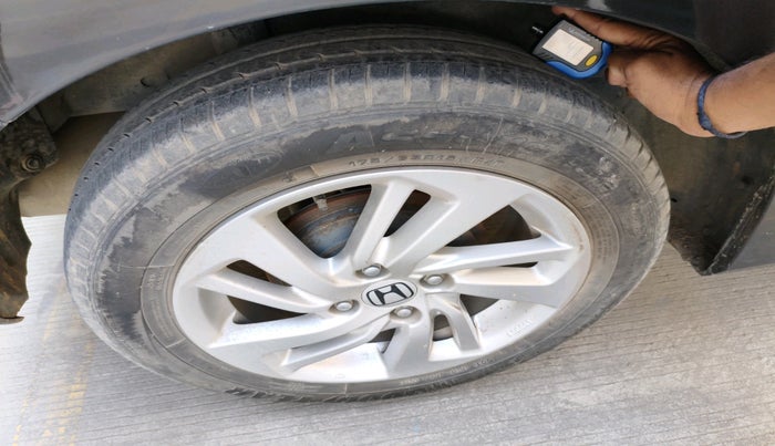 2018 Honda Jazz 1.2L I-VTEC V, Petrol, Manual, 28,185 km, tyre