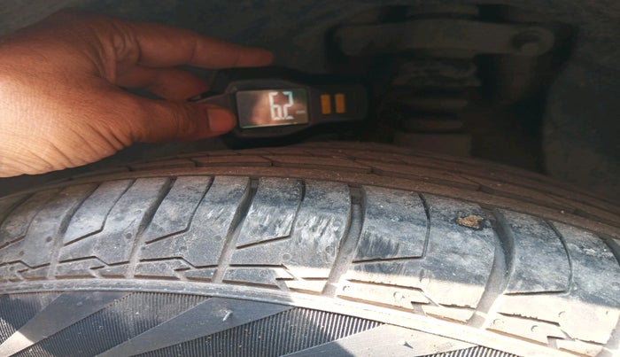 2017 Hyundai Creta SX PLUS AT 1.6 PETROL, Petrol, Automatic, 69,916 km, tyre