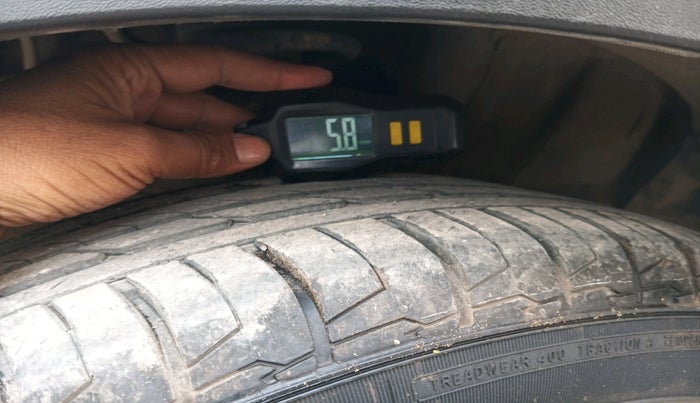 2017 Hyundai Creta SX PLUS AT 1.6 PETROL, Petrol, Automatic, 69,916 km, tyre