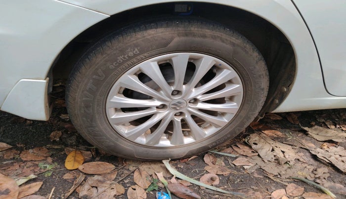 2015 Maruti Ciaz ZXI AT, Petrol, Automatic, 65,684 km, tyre