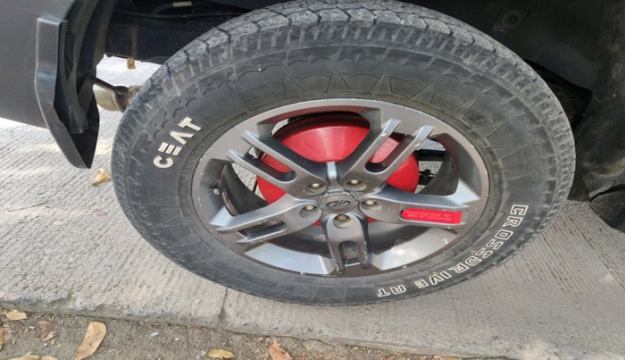 2021 Mahindra Thar LX HARD TOP 4WD MT, Diesel, Manual, 78,302 km, tyre