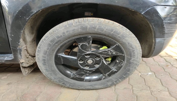 2013 Renault Duster 85 PS RXL DIESEL, Diesel, Manual, 1,92,487 km, tyre