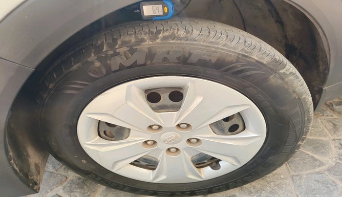 2015 Hyundai Creta S 1.6 PETROL, Petrol, Manual, 60,397 km, tyre