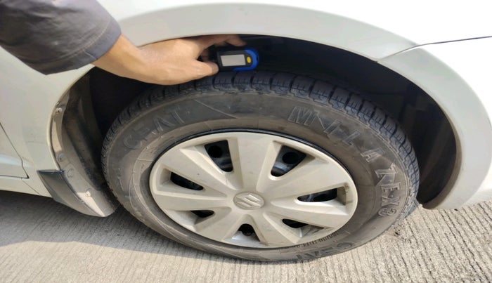 2011 Maruti Swift Dzire VXI, Petrol, Manual, 80,386 km, tyre