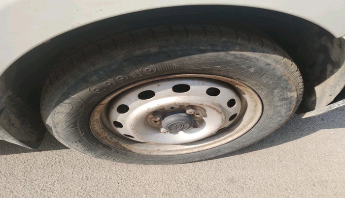 2020 Tata Tiago XE PETROL, Petrol, Manual, 94,790 km, tyre