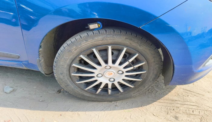 2014 Hyundai Xcent S 1.2, Petrol, Manual, 88,745 km, tyre