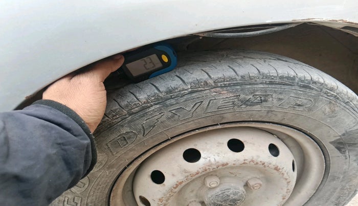 2012 Maruti Alto LX, Petrol, Manual, 40,337 km, tyre