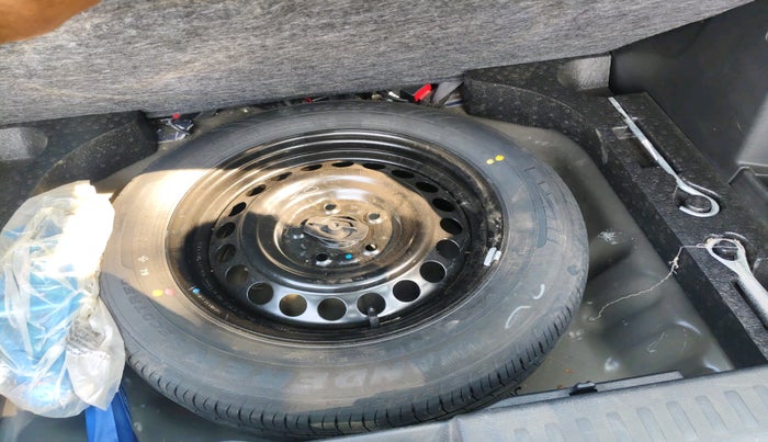 2023 Maruti BREZZA ZXi Plus , Petrol, Manual, 17,133 km, tyre