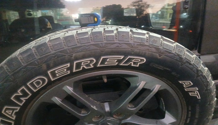 2023 Mahindra Thar LX D HT 2WD MT, Diesel, Manual, 22,886 km, tyre