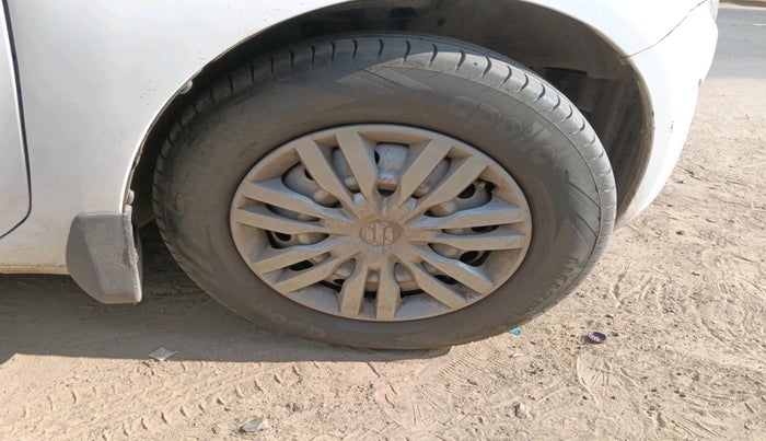 2014 Maruti Ritz LXI, Petrol, Manual, 1,03,996 km, tyre