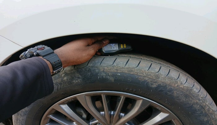 2019 Maruti Ertiga ZXI SHVS, Petrol, Manual, 54,011 km, tyre