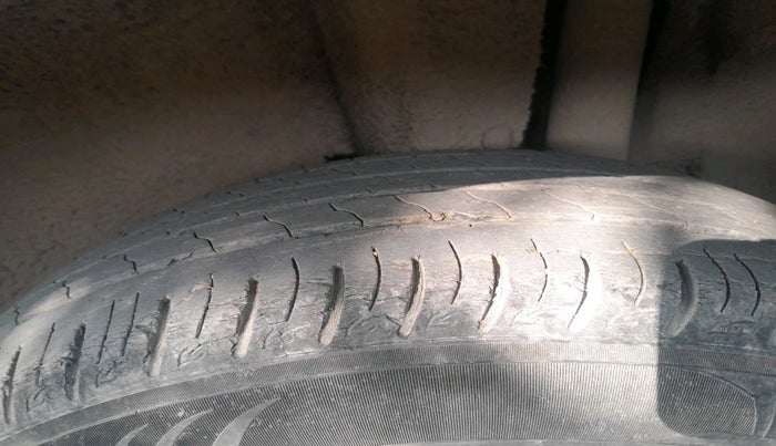 2018 Maruti Vitara Brezza VDI, Diesel, Manual, 78,066 km, tyre