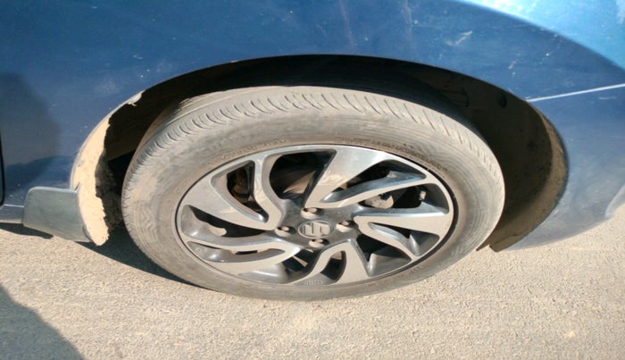 2019 Maruti Baleno ALPHA DIESEL 1.3, Diesel, Manual, 1,15,641 km, tyre