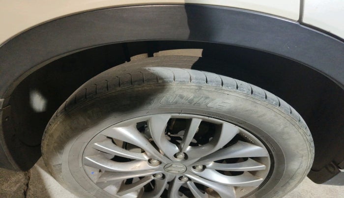 2017 Maruti S Cross ZETA 1.3, Diesel, Manual, 96,951 km, tyre