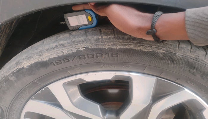 2017 Honda WR-V 1.2L I-VTEC VX MT, Petrol, Manual, 92,942 km, tyre