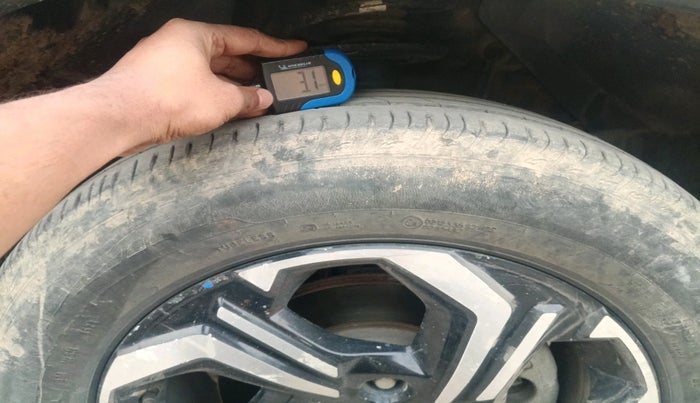 2023 Maruti BREZZA ZXI + SMART HYBRID, Petrol, Manual, 68,047 km, tyre