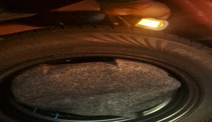 2024 Hyundai GRAND I10 NIOS SPORTZ AMT 1.2 KAPPA VTVT, Petrol, Automatic, 9,014 km, tyre