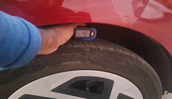 2024 Hyundai GRAND I10 NIOS SPORTZ AMT 1.2 KAPPA VTVT, Petrol, Automatic, 9,014 km, tyre