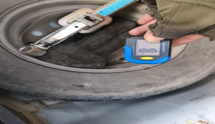 2015 Hyundai i10 MAGNA 1.1, Petrol, Manual, 56,055 km, tyre