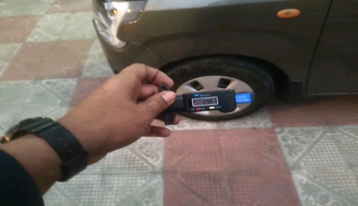 2023 Maruti New Wagon-R VXI 1.0, Petrol, Manual, 60,916 km, tyre