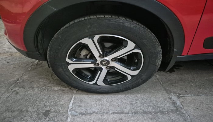 2021 Tata NEXON XZ PLUS PETROL, Petrol, Manual, 24,001 km, tyre