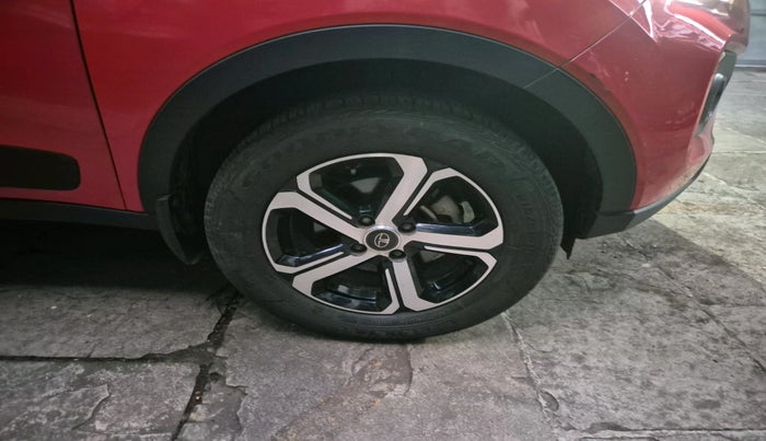 2021 Tata NEXON XZ PLUS PETROL, Petrol, Manual, 24,001 km, tyre