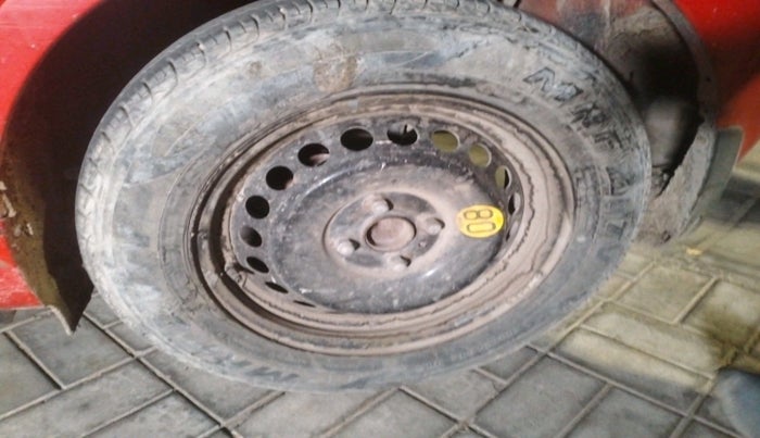 2016 Maruti Baleno ZETA PETROL 1.2, Petrol, Manual, 80,778 km, tyre