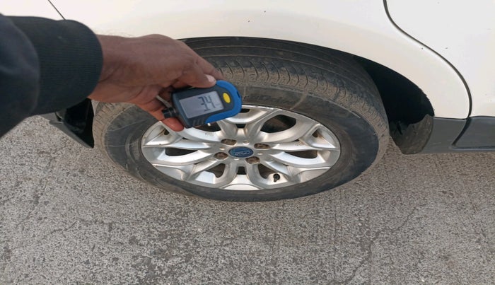 2017 Ford Ecosport TITANIUM 1.5L DIESEL, Diesel, Manual, 1,00,004 km, tyre