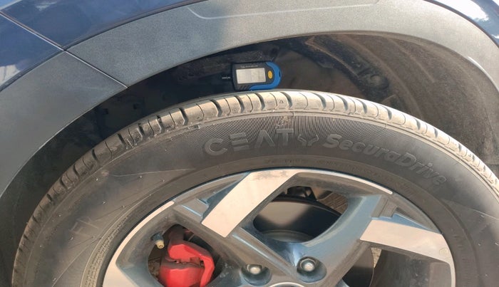 2019 Hyundai VENUE SX 1.0 TURBO, Petrol, Manual, 37,721 km, tyre