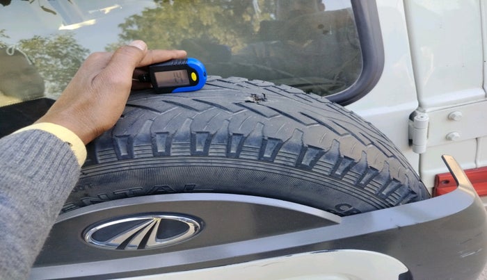 2020 Mahindra Bolero B6 (O), Diesel, Manual, 1,17,933 km, tyre