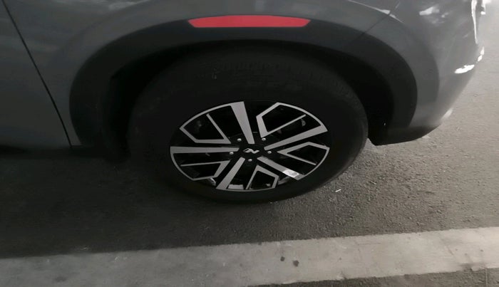 2023 Hyundai VENUE N LINE N8 1.0 TURBO DCT, Petrol, Automatic, 14,559 km, tyre