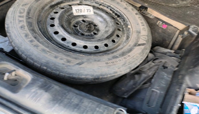 2019 Jeep Compass SPORT PLUS 2.0 DIESEL, Diesel, Manual, 1,09,156 km, tyre