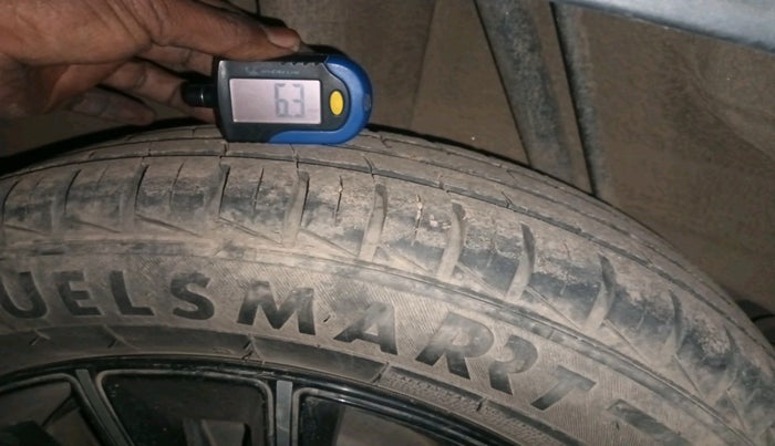 2023 Renault Kwid CLIMBER AMT 1.0, Petrol, Automatic, 18,633 km, tyre