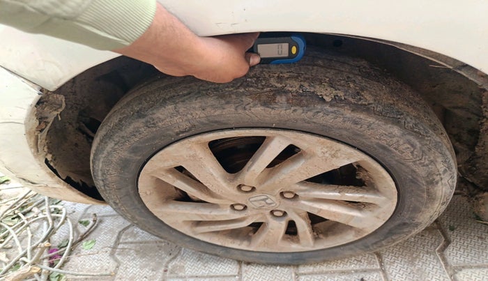 2017 Honda Jazz 1.2L I-VTEC V, Petrol, Manual, 63,145 km, tyre