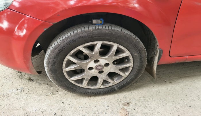 2013 Fiat Grand Punto EMOTION PACK 1.3, Diesel, Manual, 1,41,086 km, tyre