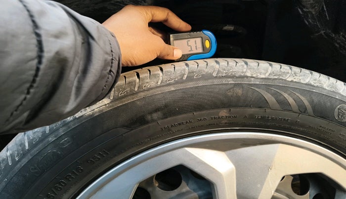 2023 Maruti BREZZA VXI S-CNG, Petrol, Manual, 59,473 km, tyre