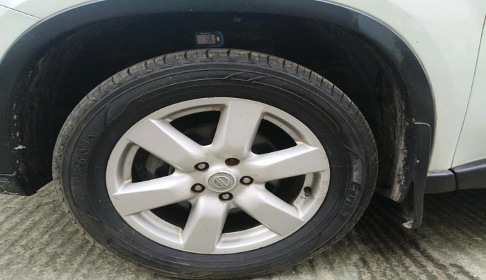 2010 Nissan X Trail T31, Diesel, Automatic, 1,29,156 km, tyre