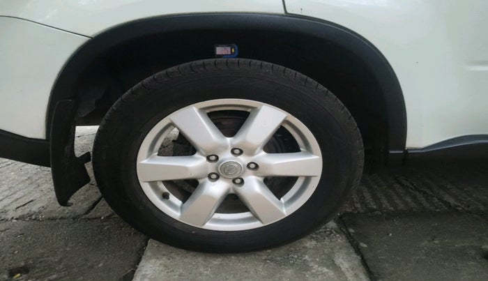 2010 Nissan X Trail T31, Diesel, Automatic, 1,29,156 km, tyre