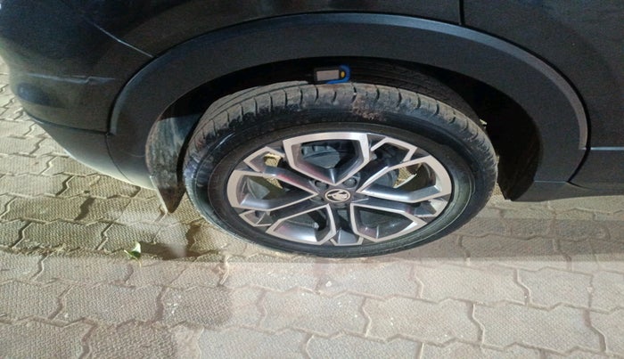 2023 Skoda KUSHAQ STYLE 1.0L TSI MT, Petrol, Manual, 64,441 km, tyre