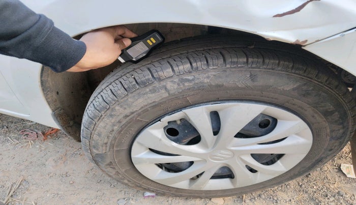 2022 Maruti Swift VXI, Petrol, Manual, 46,918 km, tyre