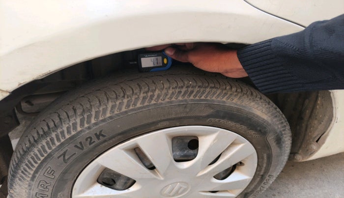 2013 Maruti Swift Dzire VXI, Petrol, Manual, 89,409 km, tyre