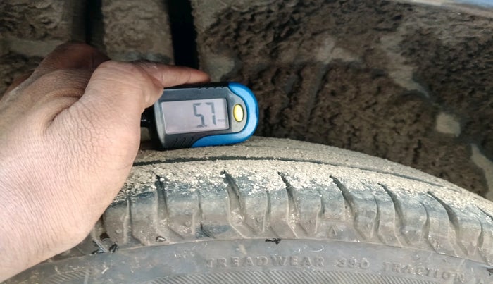 2019 Maruti Ertiga ZXI+ SHVS, Petrol, Manual, 47,381 km, tyre