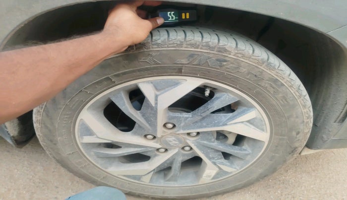 2022 Hyundai Creta SX (O) 1.4 TURBO DCT, Petrol, Automatic, 10,634 km, tyre