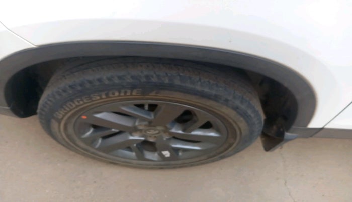 2022 Tata Safari XTA PLUS, Diesel, Automatic, 45,702 km, tyre