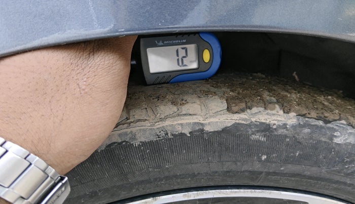 2019 Hyundai Xcent SX 1.2 (O), Petrol, Manual, 1,54,557 km, tyre