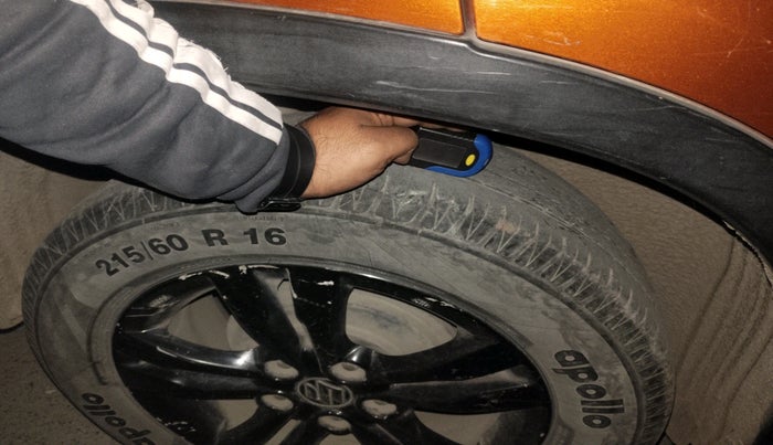 2018 Maruti Vitara Brezza ZDI AMT, Diesel, Automatic, 80,142 km, tyre