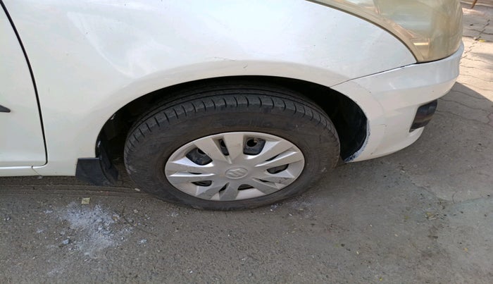 2014 Maruti Swift Dzire VXI, Petrol, Manual, 1,22,854 km, tyre